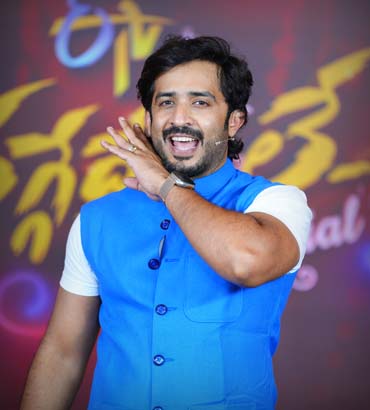 Adavallu Meeku Joharlu